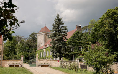 Mariage en Bourgogne : une cérémonie laïque au Domaine de Saint-Marc près de Nevers